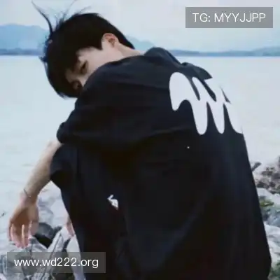 韦心诚